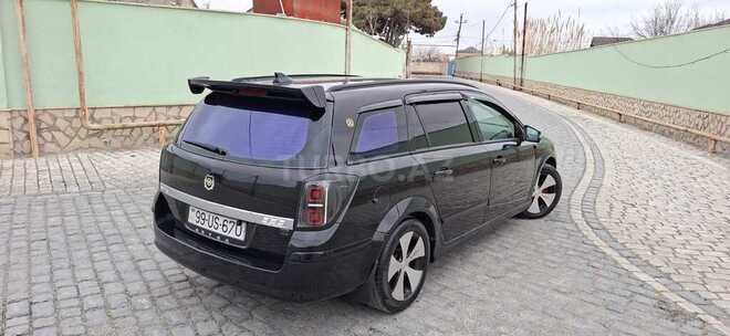 Opel Astra 2005, 280,000 km - 1.4 l - Bakı