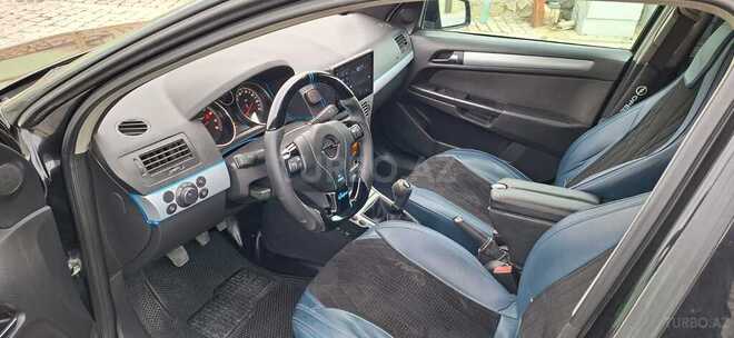 Opel Astra 2005, 280,000 km - 1.4 l - Bakı