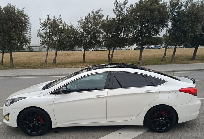 Hyundai i40 2013, 195,000 km - 2.0 л - Bakı