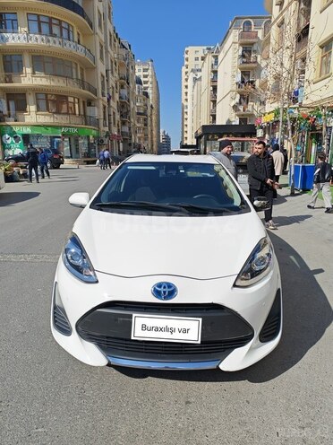 Toyota Aqua 2020, 157,000 km - 1.5 l - Bakı