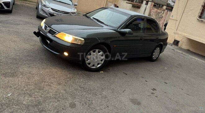 Opel Vectra 2001, 280,000 km - 2.0 л - Bakı