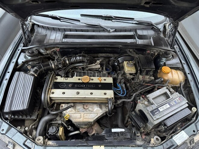 Opel Vectra 2001, 280,000 km - 2.0 л - Bakı