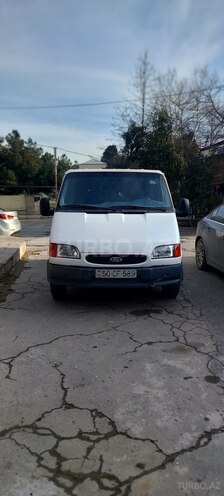 Ford Transit-1