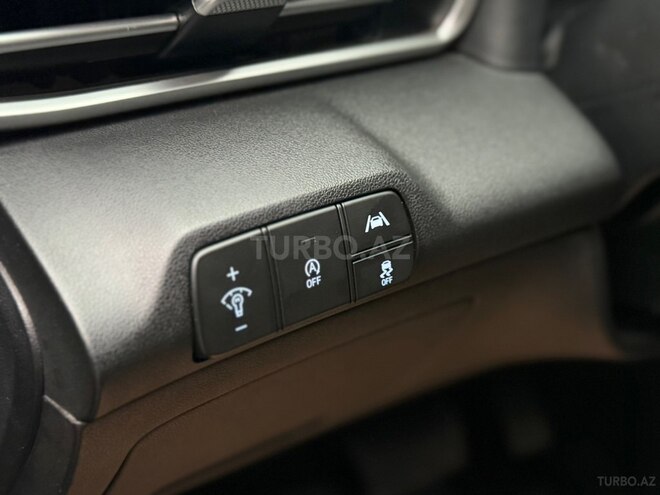 Hyundai Elantra-18