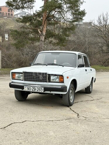 LADA (VAZ) 2107 2010, 151,000 km - 1.6 l - Quba