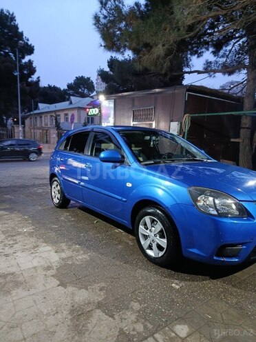 Kia Rio-4