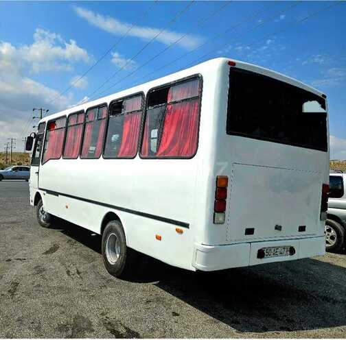 Isuzu NP 37 2010, 500,000 km - 4.4 l - Sumqayıt
