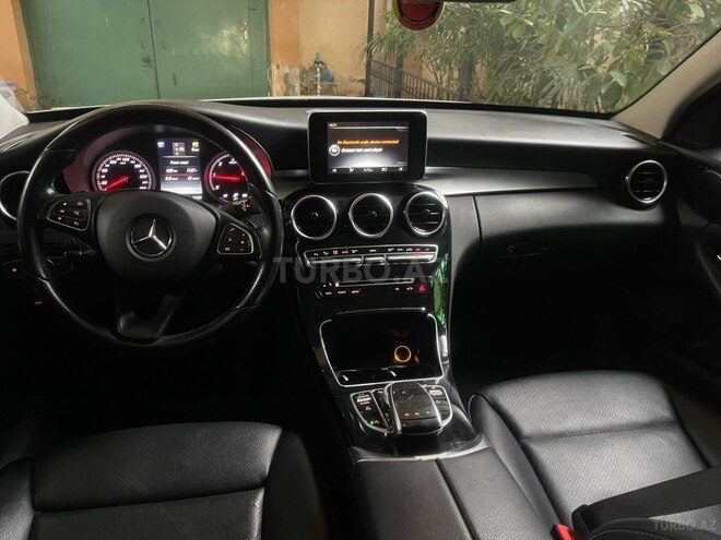 Mercedes C 200 d 2017, 163,000 km - 1.6 l - Bakı