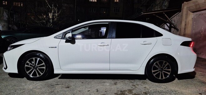Toyota Corolla 2024, 101,000 km - 1.8 l - Bakı