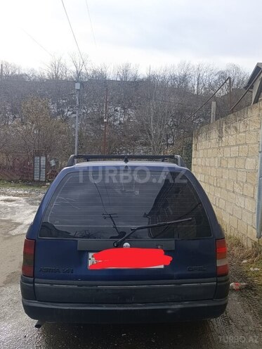 Opel Astra 1993, 112,000 km - 1.4 l - Quba