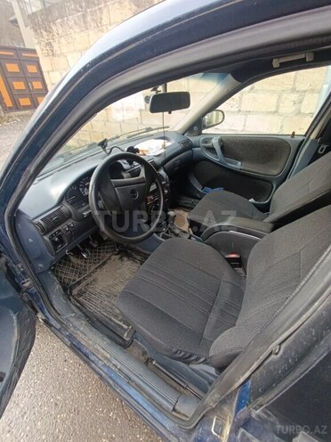 Opel Astra 1993, 112,000 km - 1.4 l - Quba