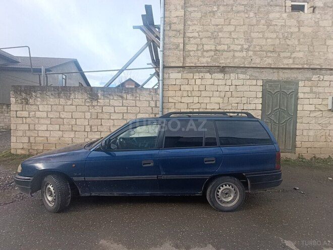 Opel Astra 1993, 112,000 km - 1.4 l - Quba