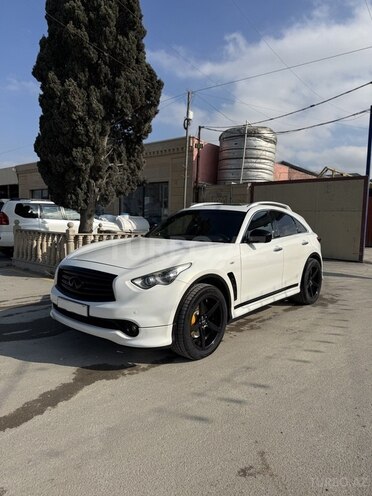 Infiniti FX35-2