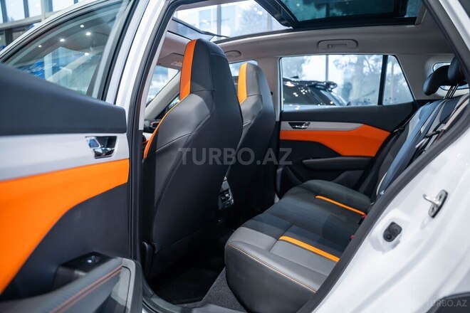 DongFeng Aeolus Shine GS-17
