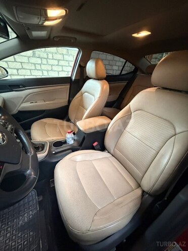 Hyundai Elantra 2016, 109,000 km - 2.0 л - Şəmkir