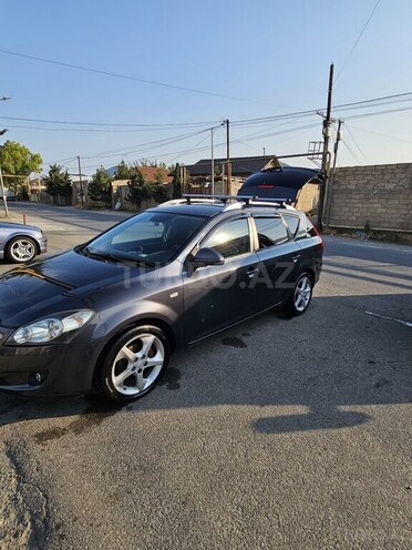 Kia  2008, 415,000 km - 1.6 l - Bakı