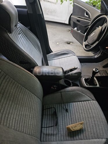Kia  2008, 415,000 km - 1.6 l - Bakı