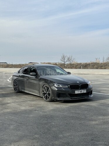 BMW 530-6