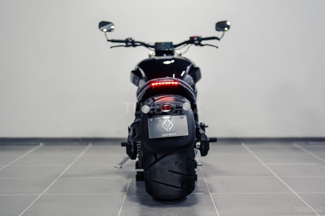 BENDA LFC 700 Pro-4