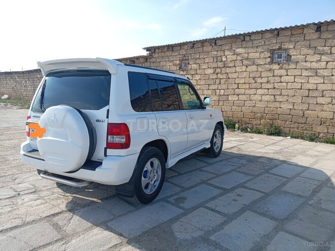 Mitsubishi Pajero io 2000, 250,000 km - 2.0 л - Sumqayıt