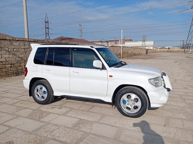 Mitsubishi Pajero io 2000, 250,000 km - 2.0 л - Sumqayıt
