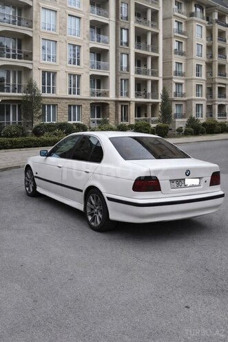BMW 528 1998, 260,000 km - 2.8 l - Bakı