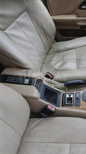 BMW 528 1998, 260,000 km - 2.8 l - Bakı