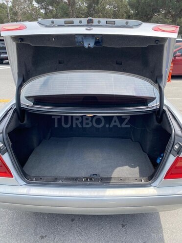 Mercedes E 230 1997, 416,000 km - 2.3 l - Masallı