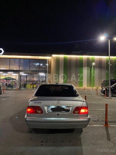 Mercedes E 230 1997, 416,000 km - 2.3 l - Masallı