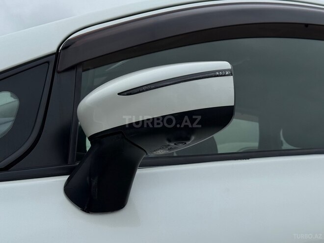Nissan Note-16