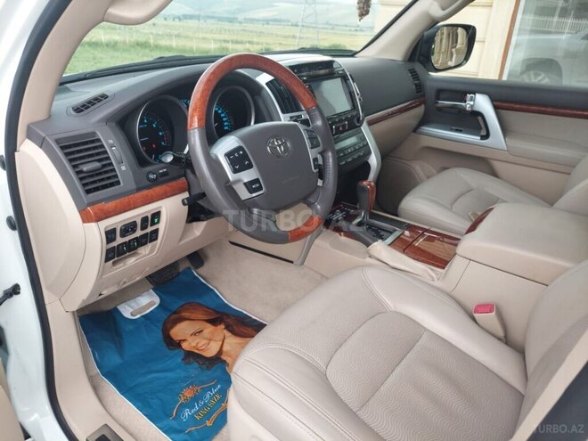Toyota Land Cruiser 2013, 108,000 km - 4.0 л - İsmayıllı