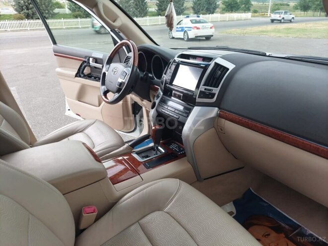 Toyota Land Cruiser 2013, 108,000 km - 4.0 л - İsmayıllı