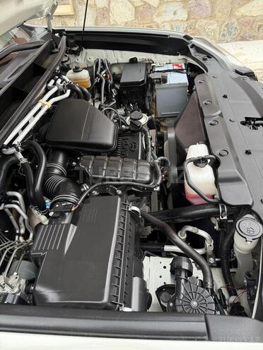 Toyota Land Cruiser Prado 2015, 135,000 km - 2.7 л - Bakı
