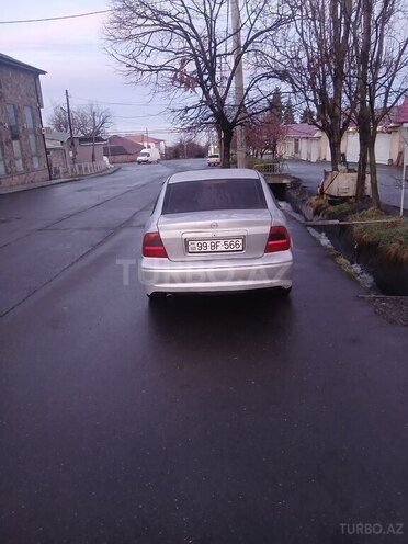 Opel Vectra 1999, 354,556 km - 1.8 l - Qax