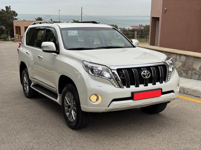Toyota Land Cruiser Prado 2015, 135,000 km - 2.7 л - Bakı