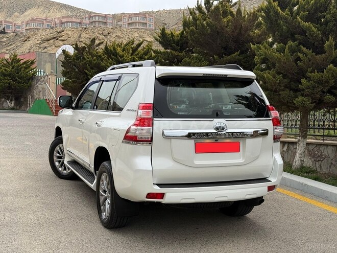 Toyota Land Cruiser Prado 2015, 135,000 km - 2.7 л - Bakı