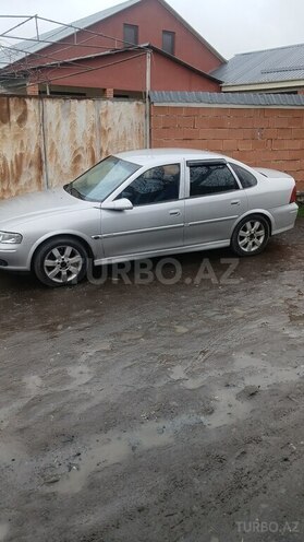 Opel Vectra 1999, 354,556 km - 1.8 l - Qax