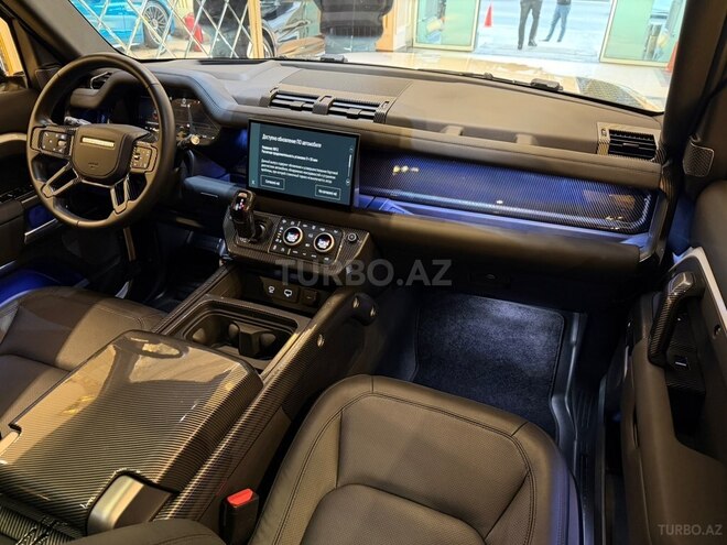Land Rover Defender 2024, 22,000 km - 2.0 л - Bakı