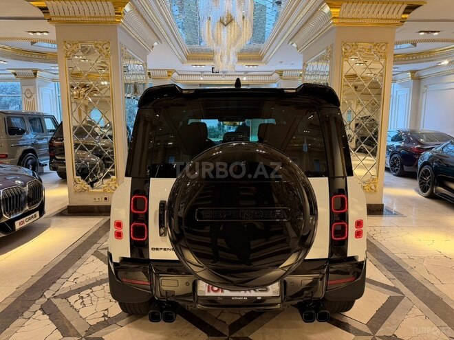 Land Rover Defender 2024, 22,000 km - 2.0 л - Bakı