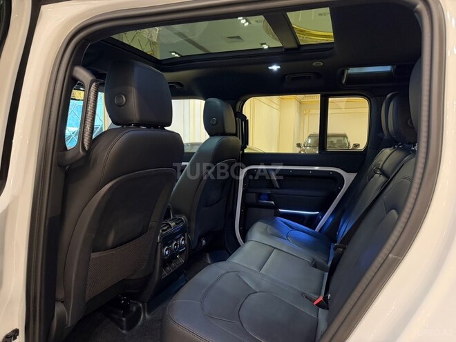 Land Rover Defender 2024, 22,000 km - 2.0 л - Bakı