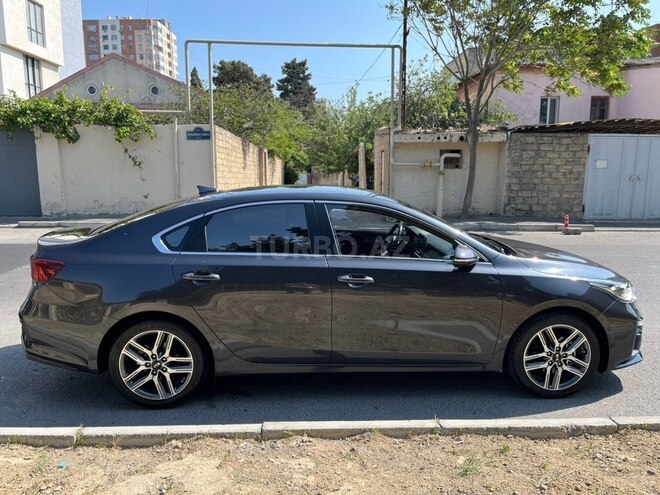 Kia K3-8