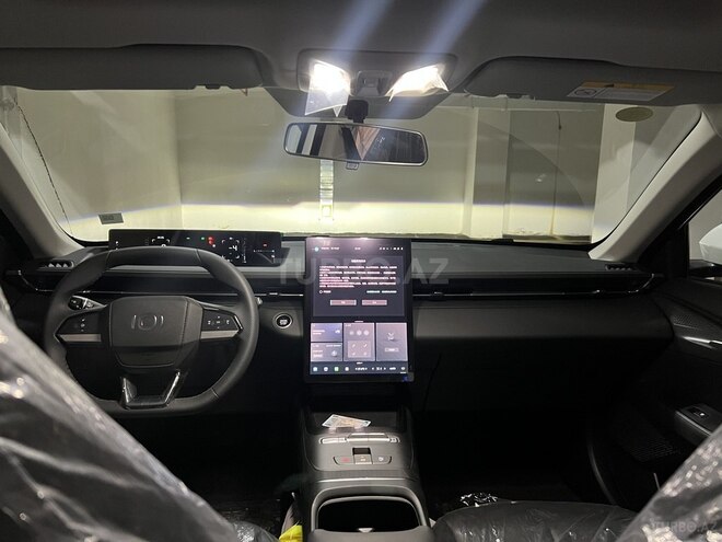 Changan Qiyuan A05-9