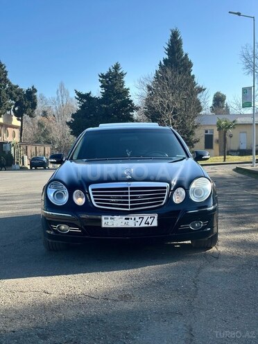 Mercedes E 220-4