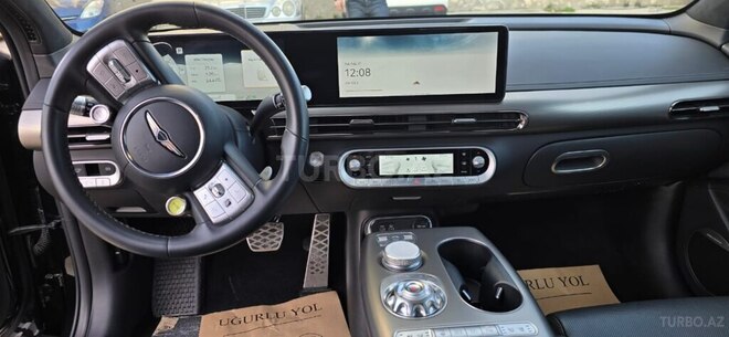 Genesis GV60-13