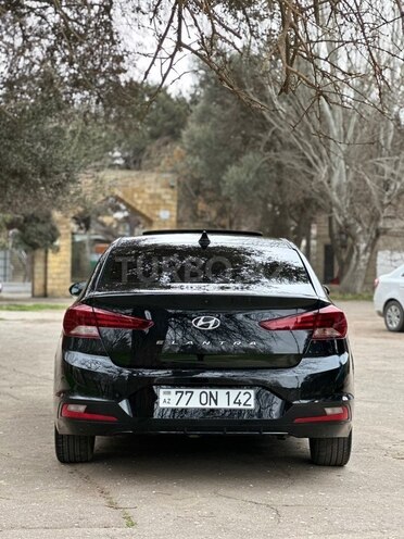 Hyundai Elantra 2019, 123,919 km - 2.0 l - Bakı