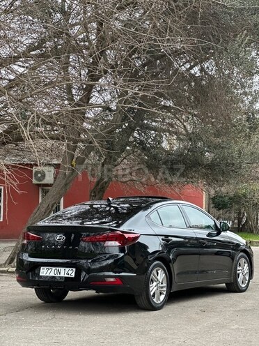 Hyundai Elantra 2019, 123,919 km - 2.0 l - Bakı