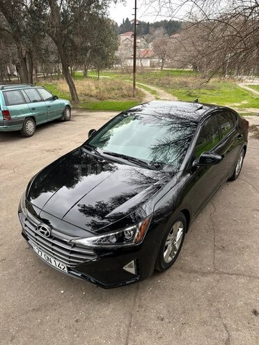 Hyundai Elantra 2019, 123,919 km - 2.0 l - Bakı