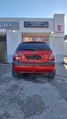 Kia Rio-2