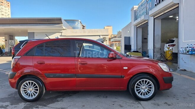 Kia Rio-3