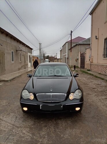 Mercedes C 200 2001, 142,000 km - 2.0 л - Xırdalan